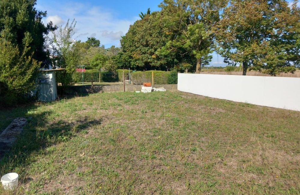 Vente terrain + maison AYTRE Charente-Maritime